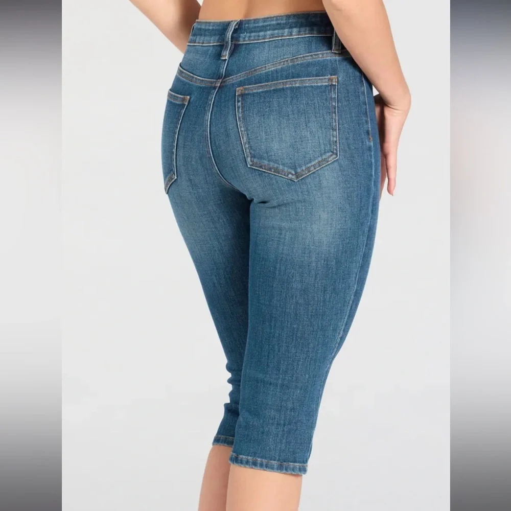 Mid Rise Denim Capris - Picture 3 of 9
